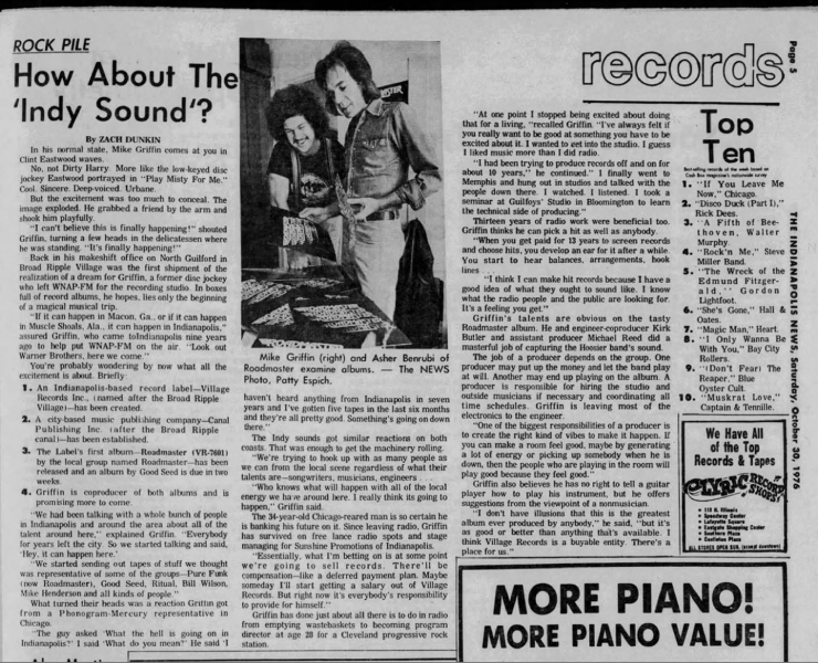 An October 30, 1976, Indianapolis News article by Zach Dunkin features producer Mike Griffin and Roadmaster keyboardist Asher Benrubi discussing the emerging “Indy Sound.” Photo courtesy of John Brian.