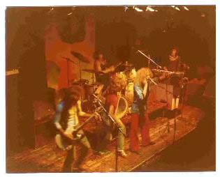 Roadmaster in concert, December 1976. Photo courtesy of John Watson.